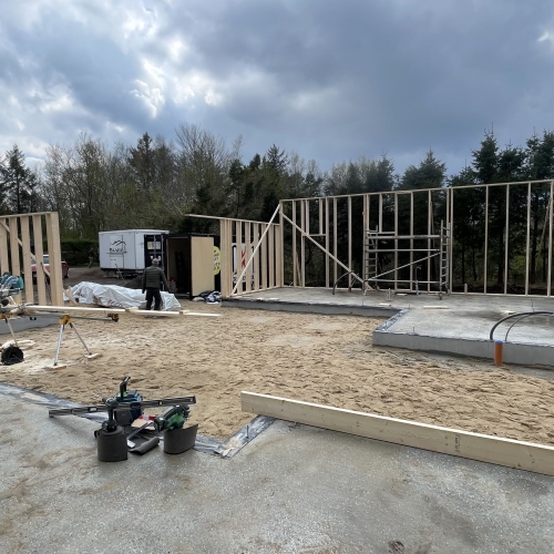 Tømrerarbejde som en del af nybyggeri