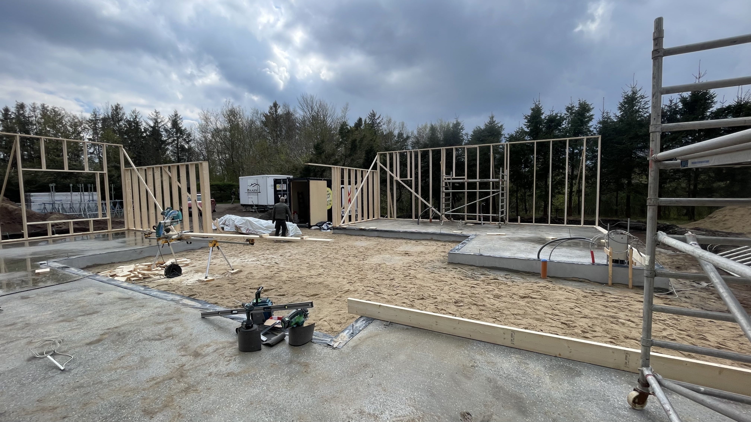 Tømrerarbejde som en del af nybyggeri